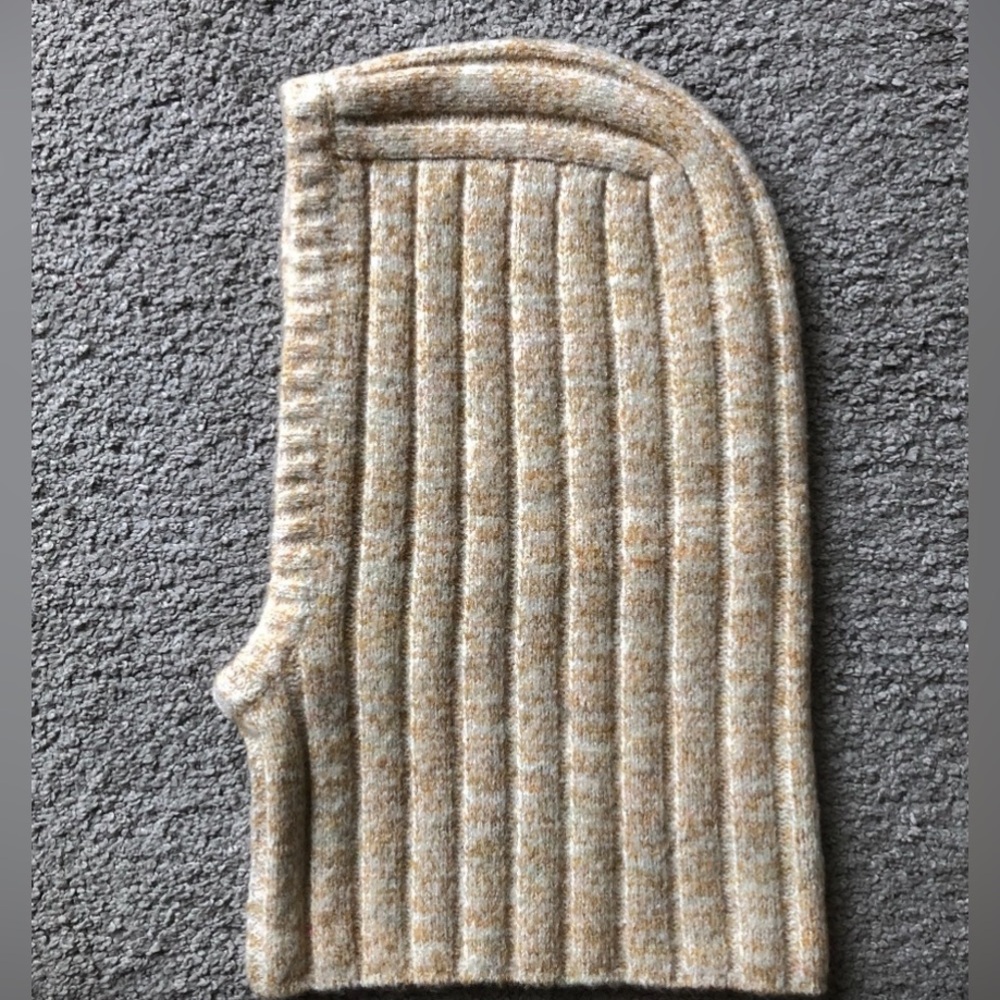 Universal Thread Balaclava. - Picture 2 of 2